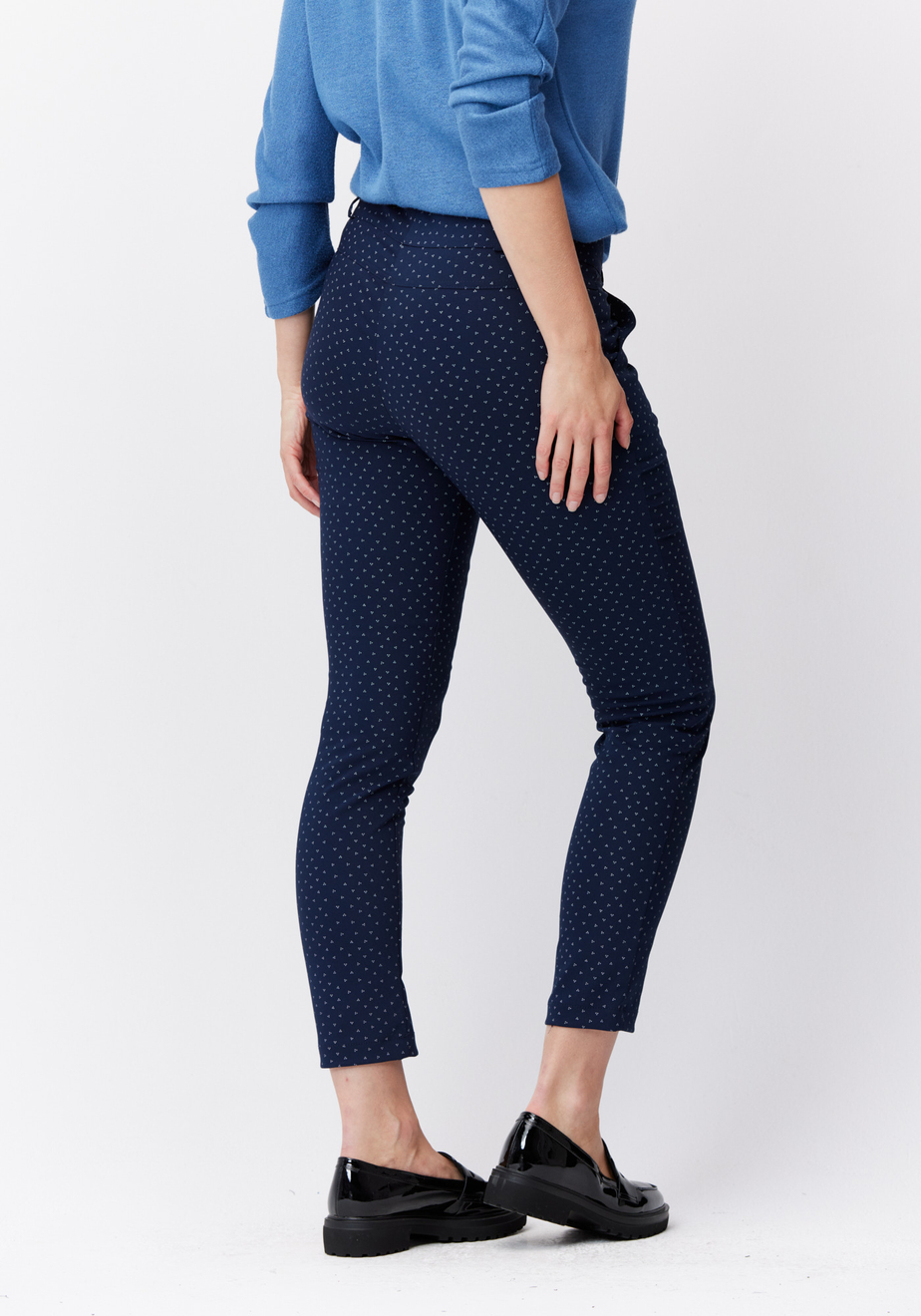 Spodnie o delikatnym wzorze 5151