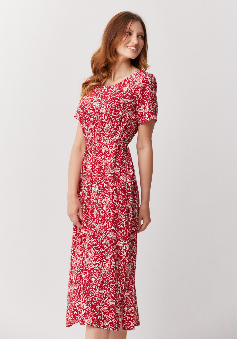 Czerwona sukienka w białe gałązki 1270