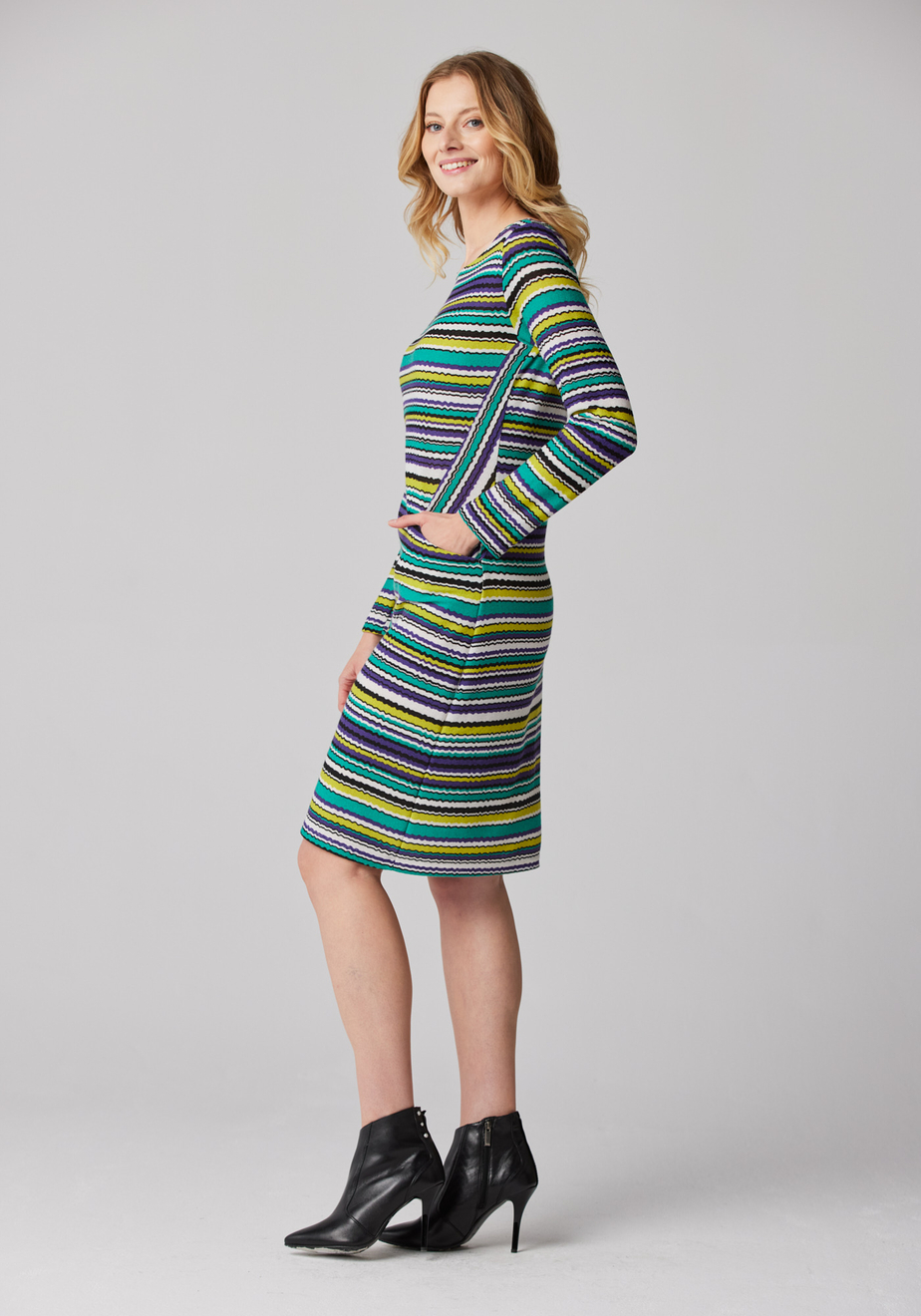 Prosta sukienka w paski 1976