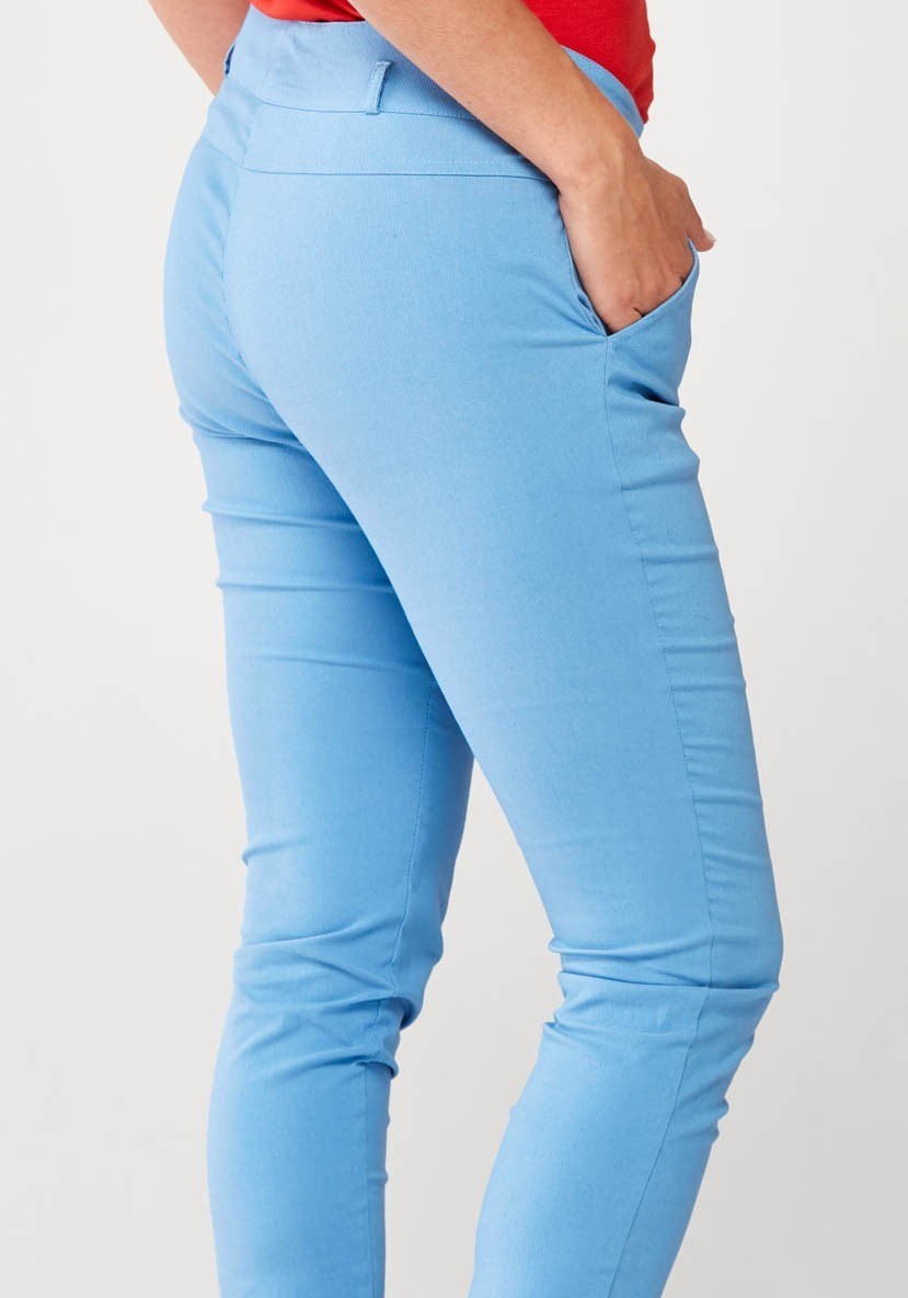 Błękitne Spodnie 5039