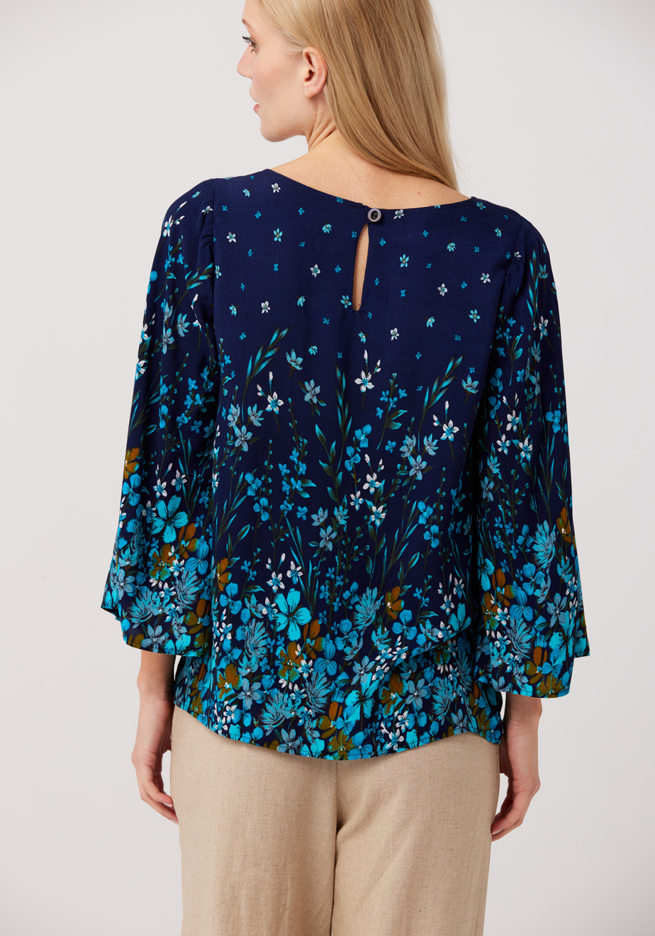 Bluzka z szerokimi rękawami 3239