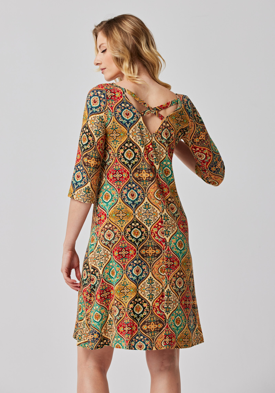 Sukienka z wycięciem na plecach 1493