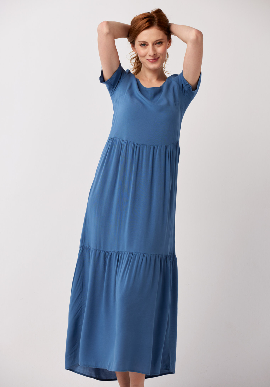 Błękitna długa sukienka 1230