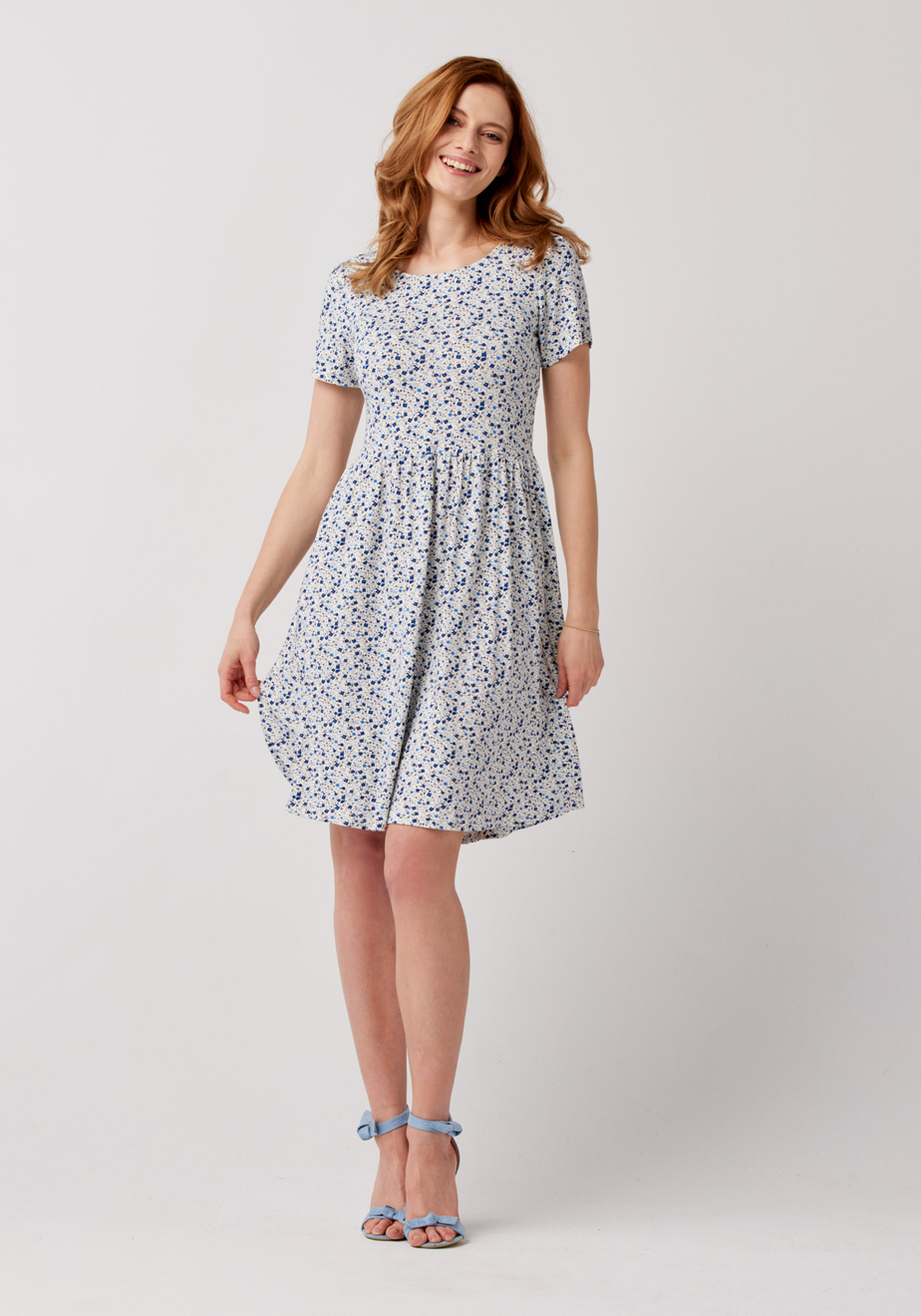 Biała sukienka w niebieskie kwiatki 1563