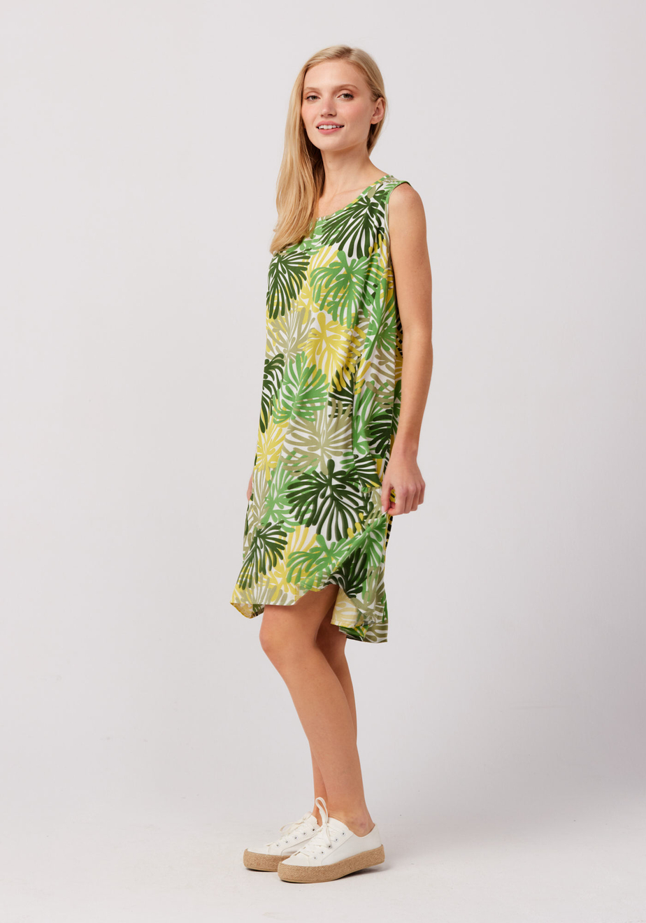 Swobodna sukienka z falbanką 1088