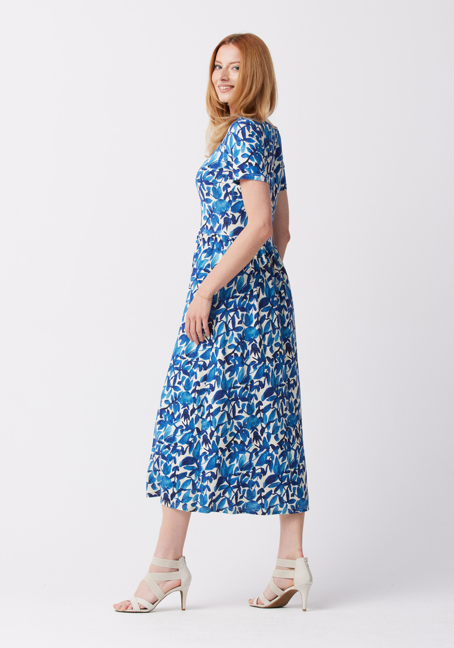 Midi sukienka w liście 1599