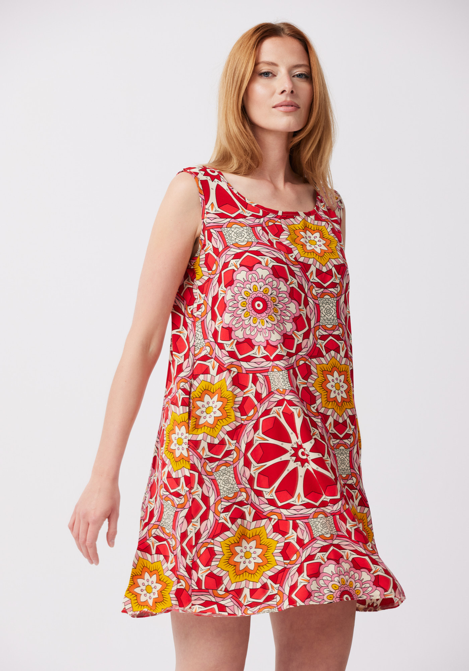 Sukienka w rozety 1100