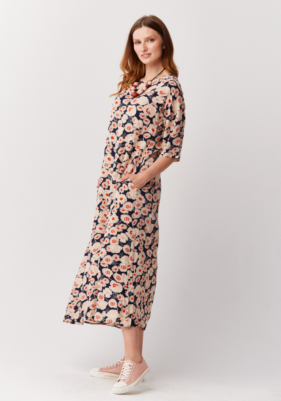 Trapezowa sukienka w kwiaty 1069