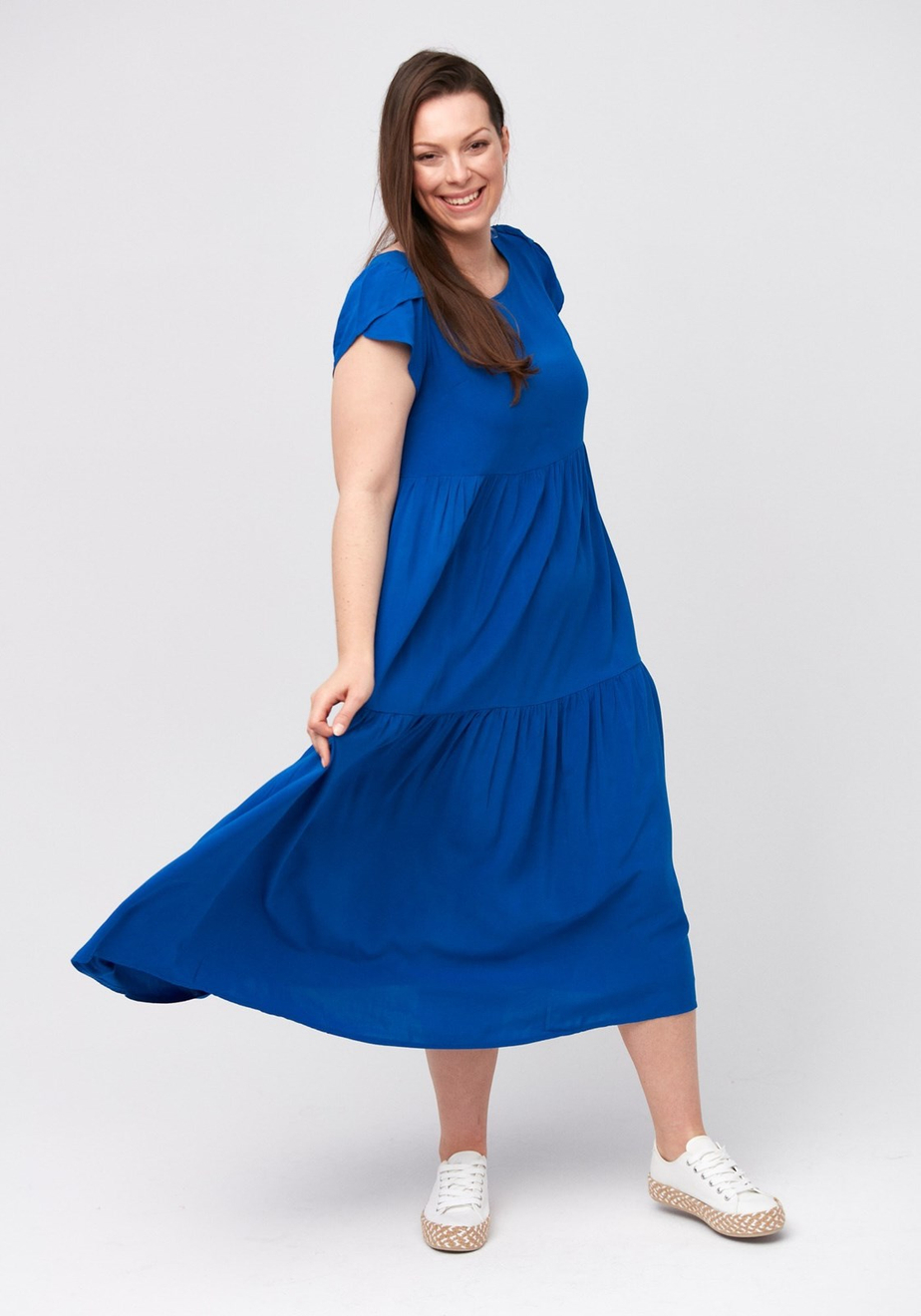 Ciemnoniebieska trapezowa sukienka 6097