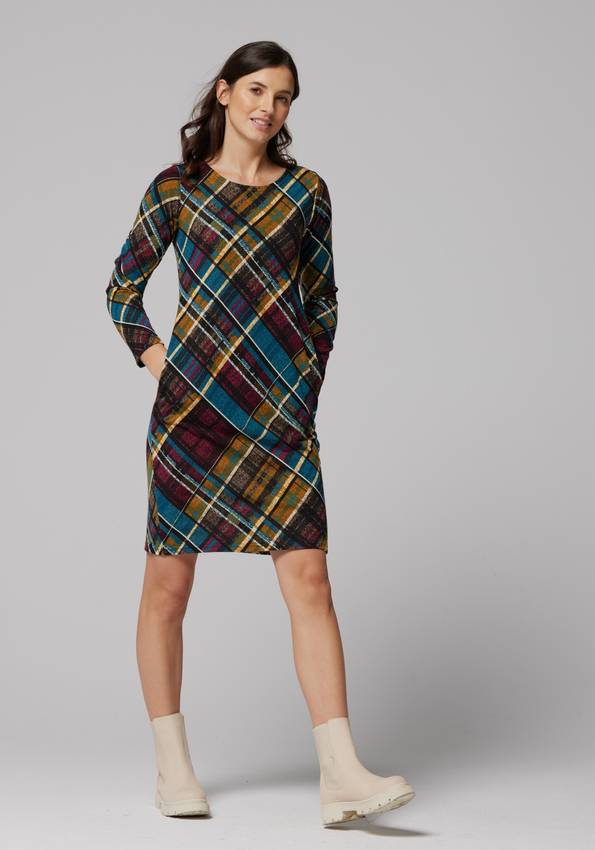 Dzianinowa sukienka w kratę 1873