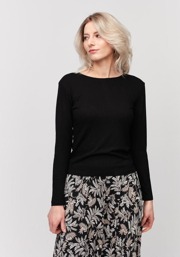 Czarna prążkowana bluzka 3194
