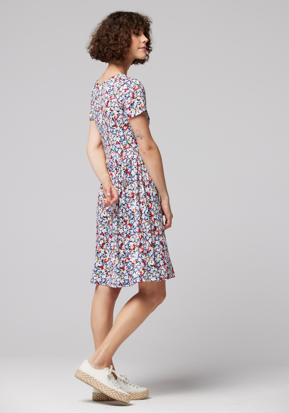 Kwiecista sukienka z odcięciem w talii 1287