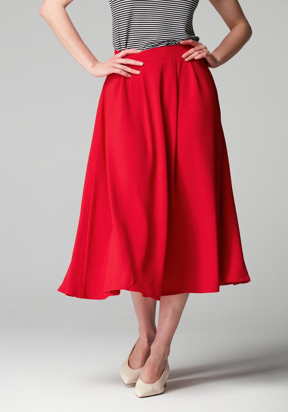Czerwona spódnica 2045