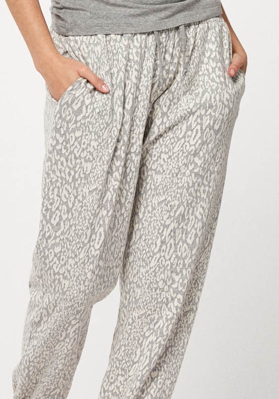 Dresowa dzianina w panterkę 5009