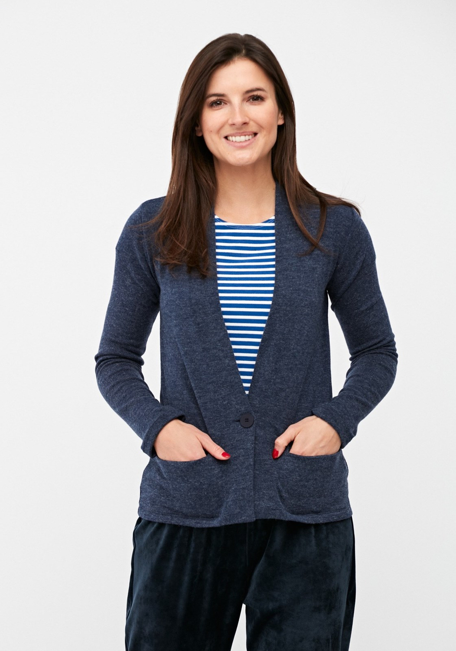 Sweter z kieszeniami 8950