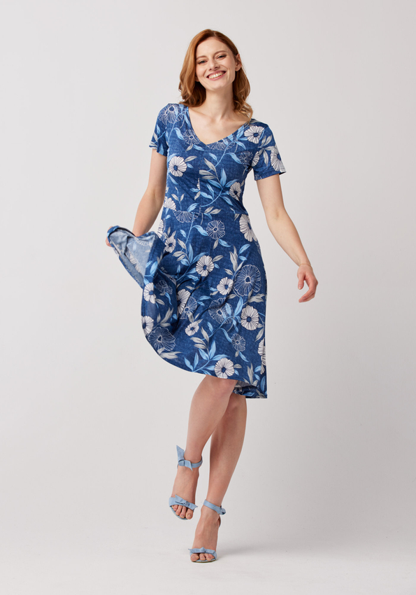 Niebieska sukienka w kwiaty 1257