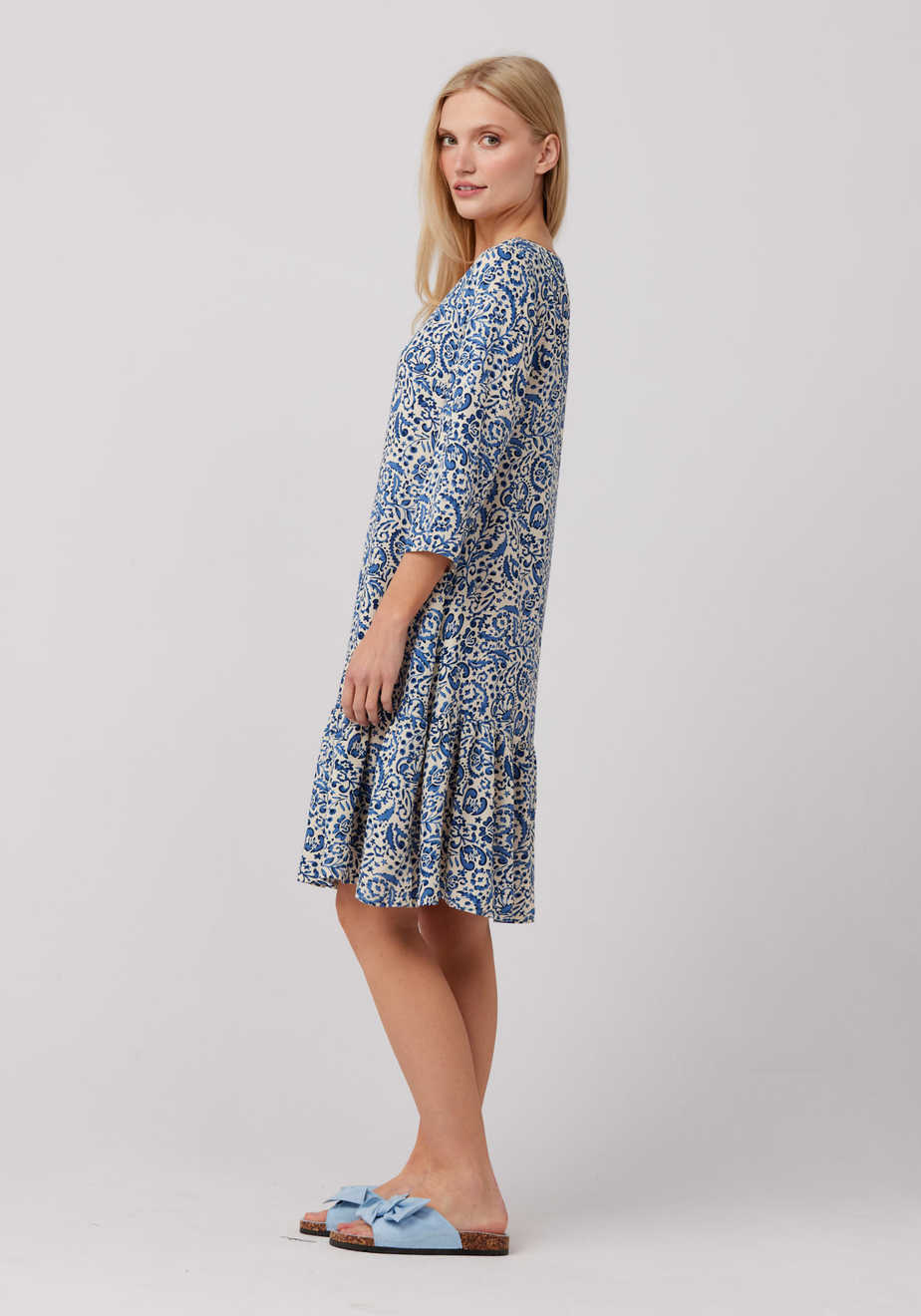 Sukienka z falbanką 1037