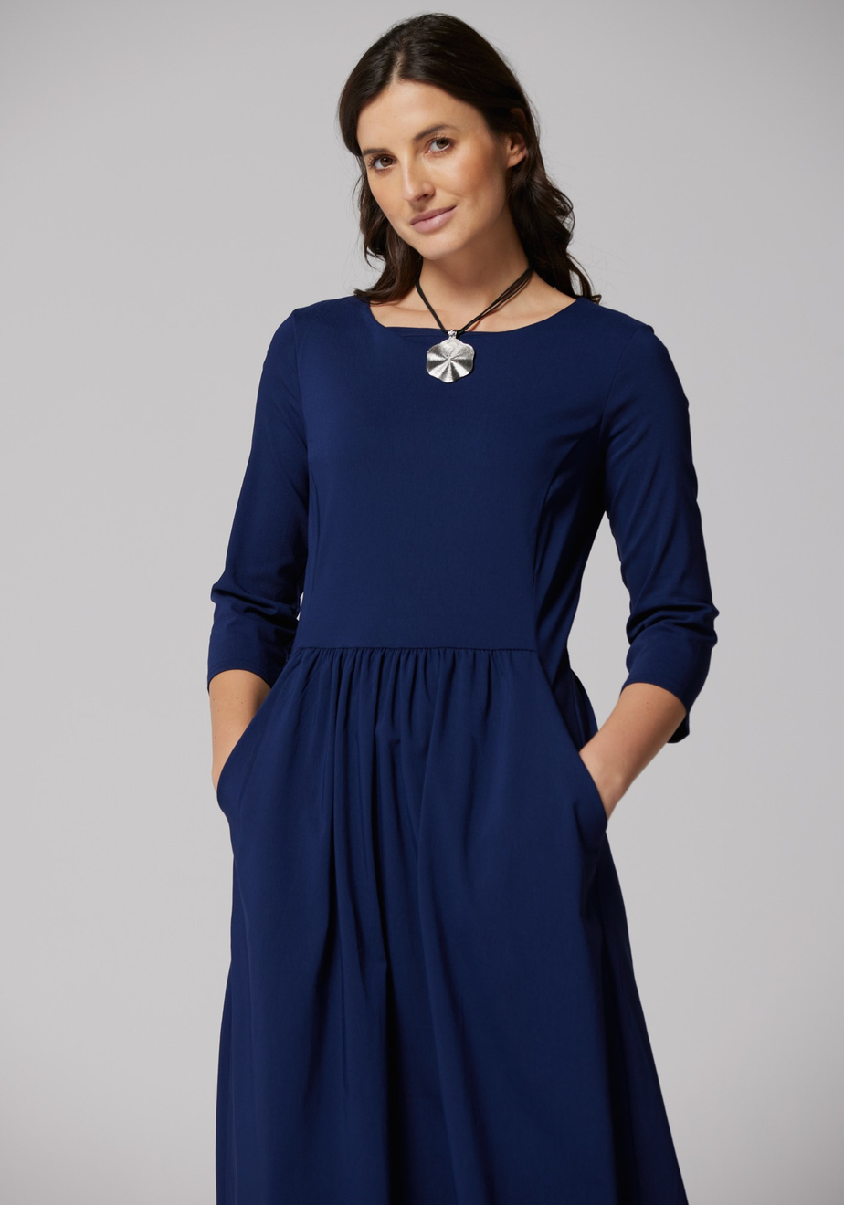 Elegancka granatowa sukienka 1784