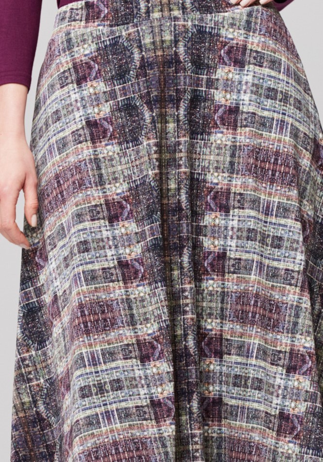 Welurowa spódnica w kratę 2022