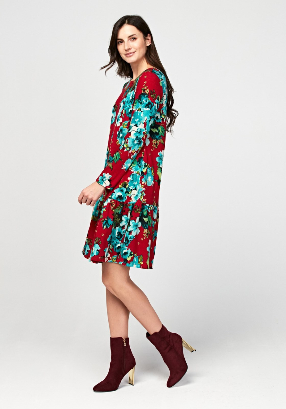 Czerwona sukienka w kwiaty 1965