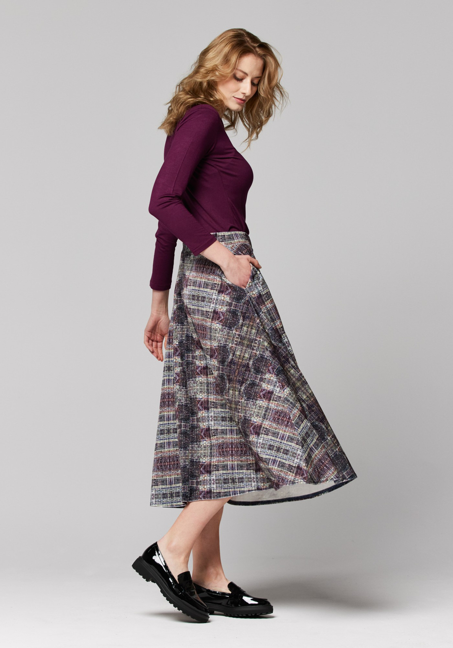 Welurowa spódnica w kratę 2022