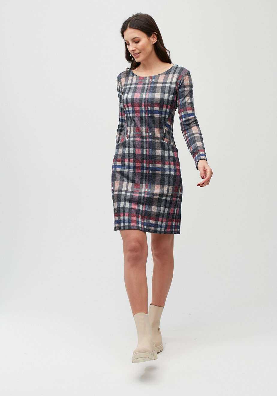 Kolorowa sukienka w kratkę 1948