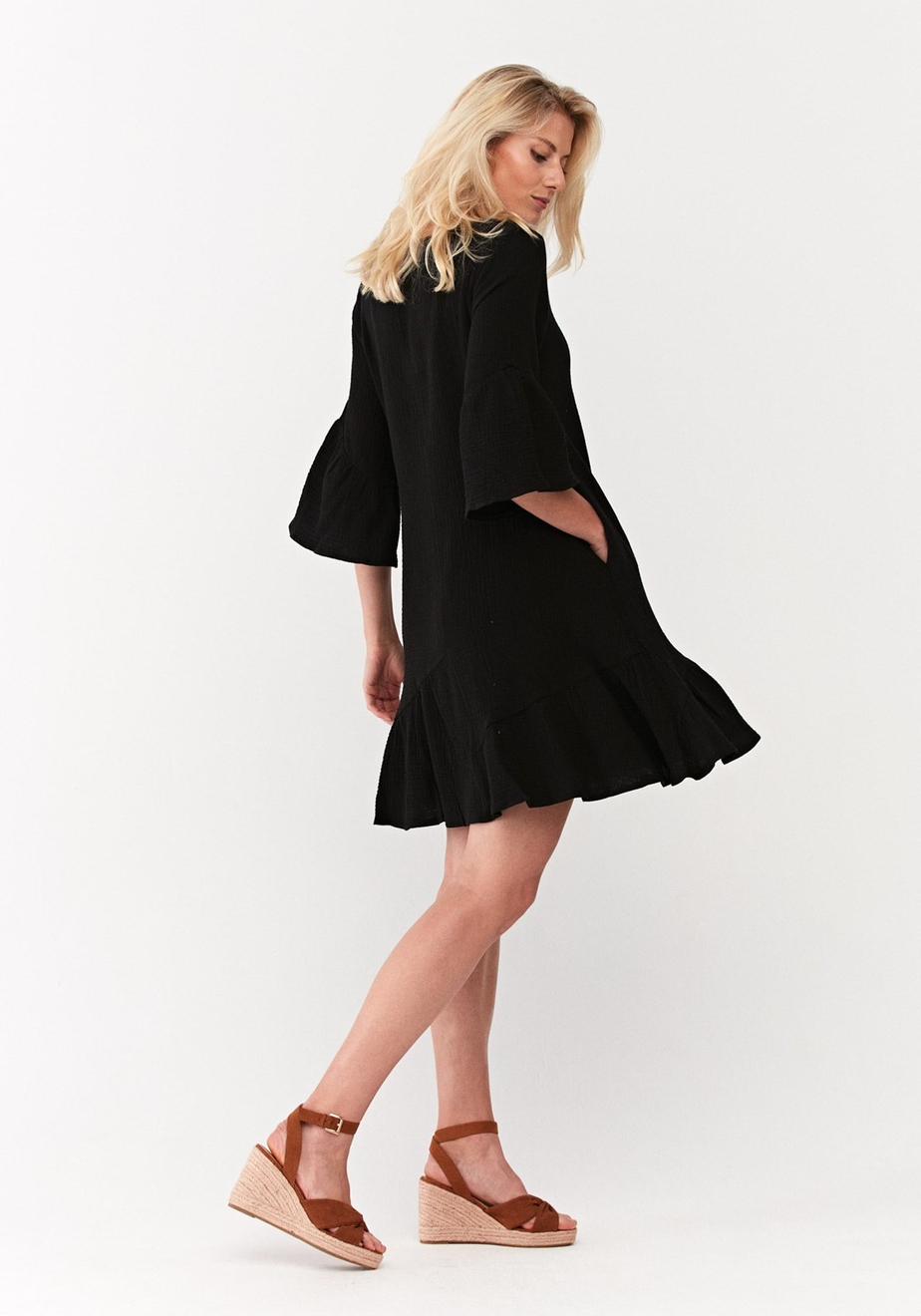 Sukienka z tulipanowym rękawem 1060