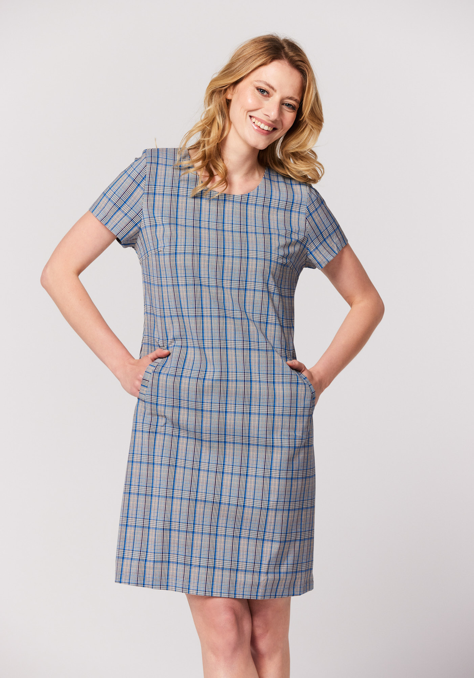 Prosta sukienka w kratkę 1740