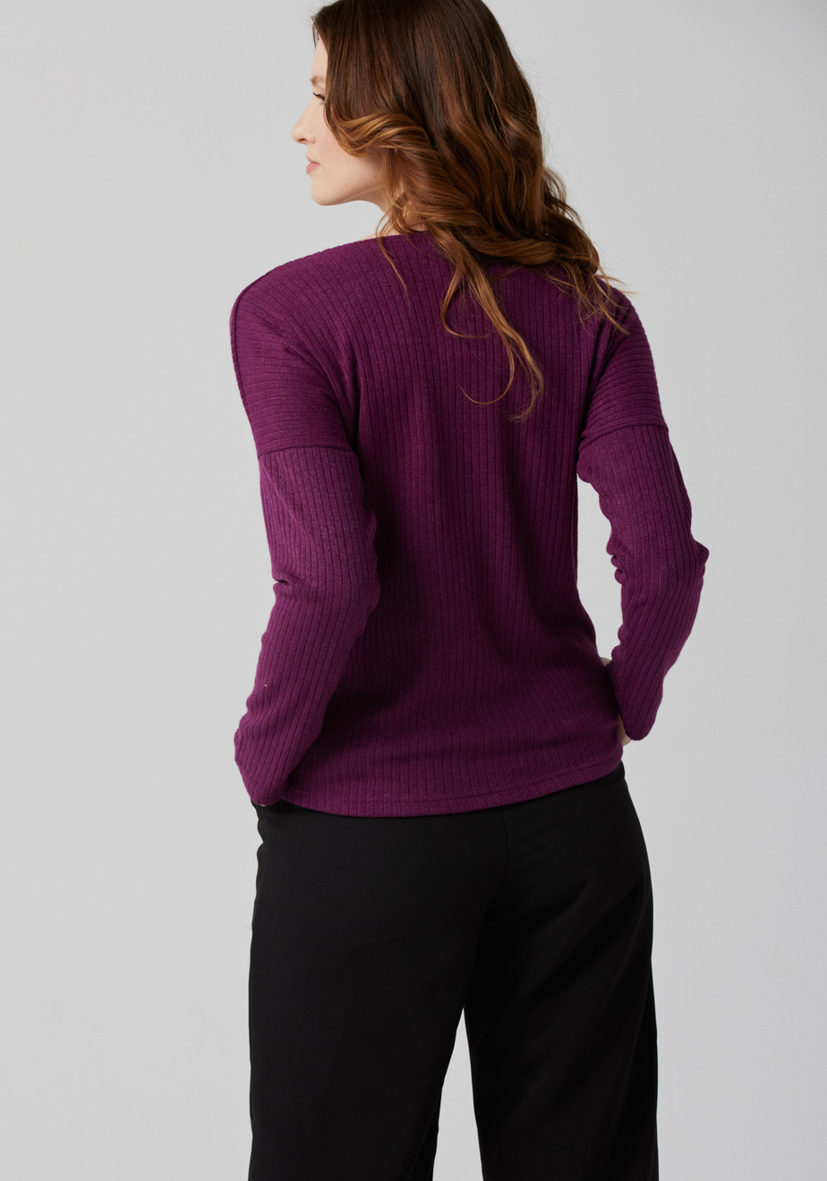 Prążkowany sweter 8921