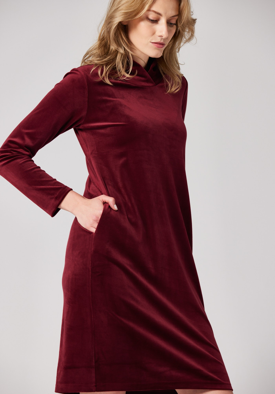 Bordowa welurowa sukienka 1826